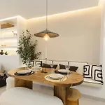 Modern First Floor Apartment, With Private Terrace Garden And Barbecue, In First Line Of Aloha Golf, In Nueva Andalucia Apartment Marbella