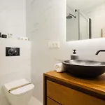 Apartment Modern First Floor Apartment, With Private Terrace Garden And Barbecue, In First Line Of Aloha Golf, In Nueva Andalucia Marbella