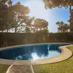 Apartment Modern First Floor Apartment, With Private Terrace Garden And Barbecue, In First Line Of Aloha Golf, In Nueva Andalucia Marbella