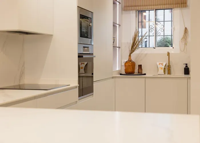 Modern First Floor Apartment, With Private Terrace Garden And Barbecue, In First Line Of Aloha Golf, In Nueva Andalucia Marbella