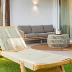 Modern First Floor Apartment, With Private Terrace Garden And Barbecue, In First Line Of Aloha Golf, In Nueva Andalucia Marbella